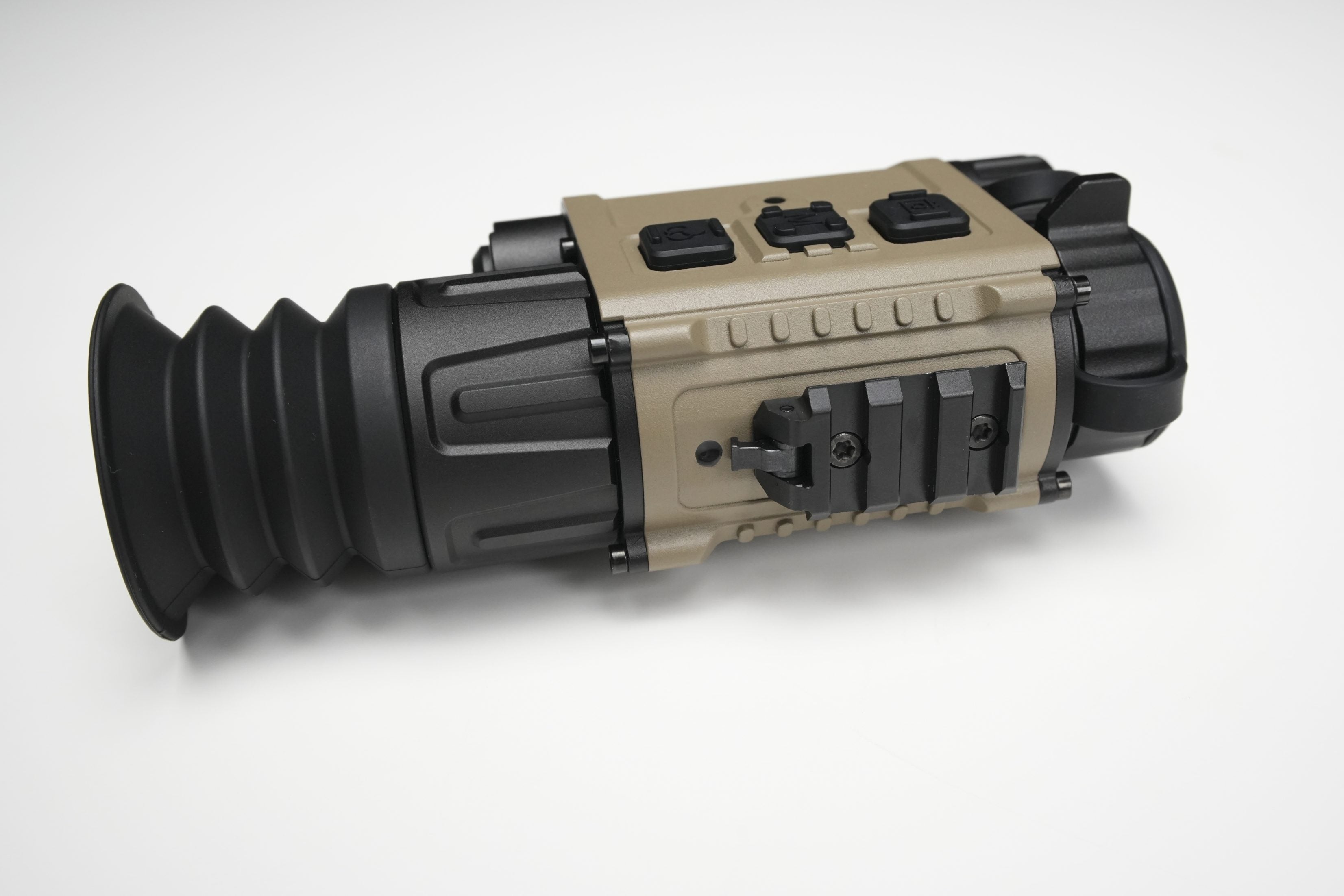 MEGA CQ25R | 640 25mm F0.9 4-in-1 Thermal System – zentronusa